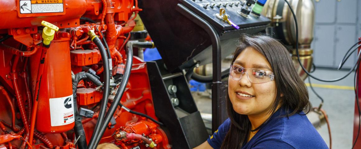 Heavy Construction Equipment Mechanic, Pre-Apprentice