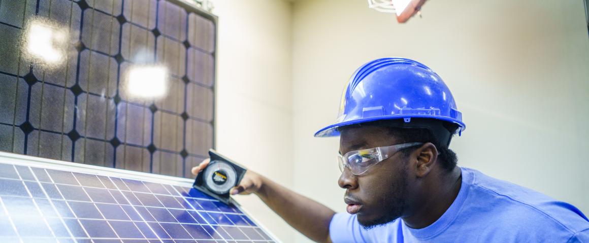 Solar Photovoltaic (PV) Technician, Pre-Apprentice 