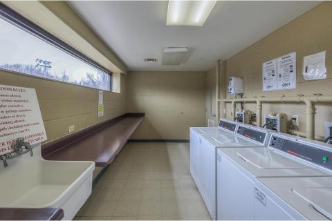 Dr. Benjamin L Hooks Job Corps Center