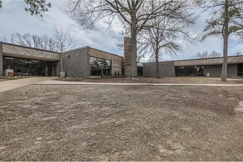 Dr. Benjamin L Hooks Job Corps Center